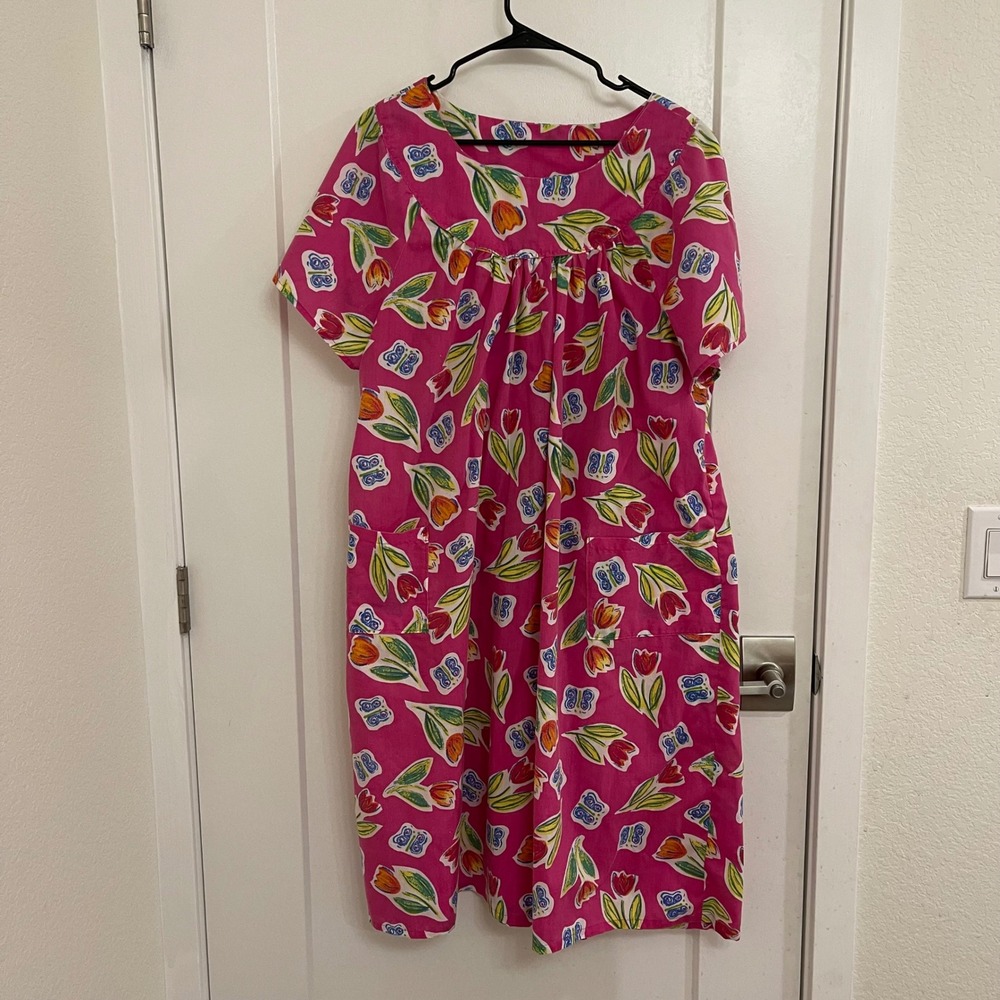 Vintage GrandmaCore Moo Moo Nightgown House Dress Pink Fruit Print‎ Cottagecore